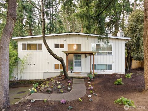 Photo of 15024 SE 113th Street, Renton, WA 98059 (MLS # 2488947)