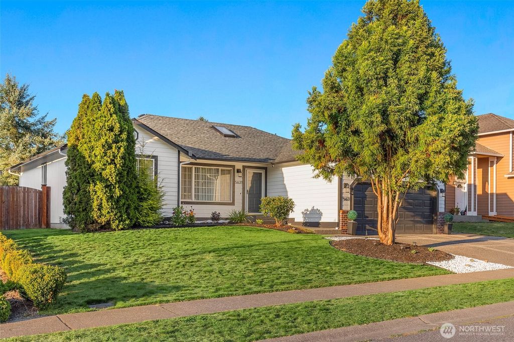 Photo of 5631 138th Place NE, Marysville, WA 98271 (MLS # 2438406)