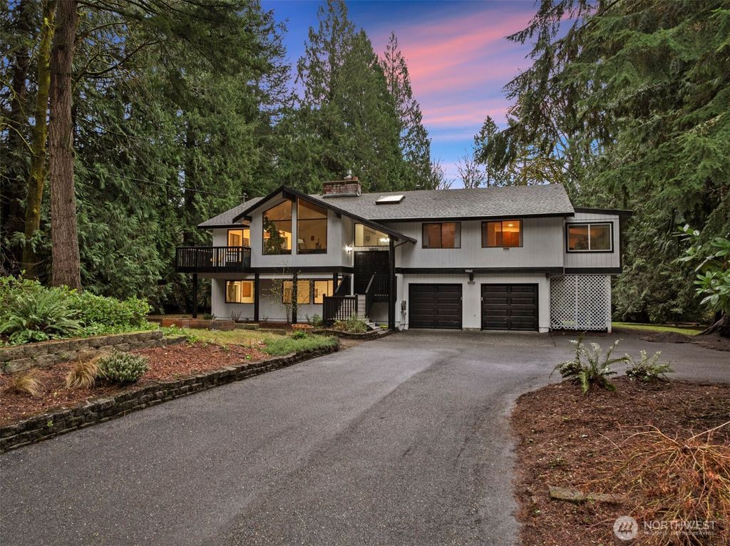 Photo of 18802 185th Avenue NE, Woodinville, WA 98077 (MLS # 2489720)