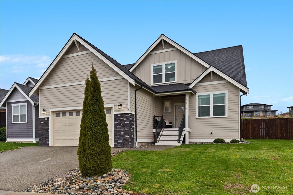 Photo of 5612 Clearview Drive, Ferndale, WA 98248 (MLS # 2478587)