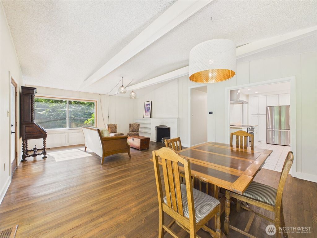 Photo of 6351 Lake Avenue SW, Lakewood, WA 98499 (MLS # 2528342)