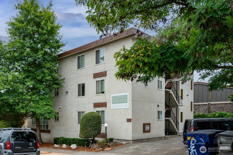 7101 6th Avenue NE 1-10