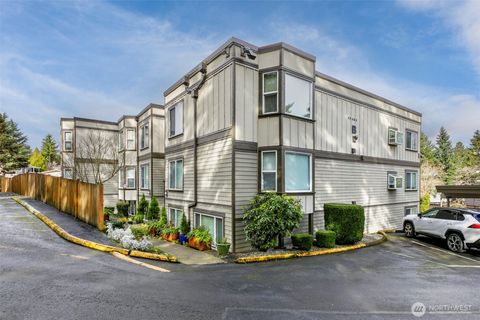 Photo of 17464 NE 38th Street #B103, Redmond, WA 98052 (MLS # 2481979)