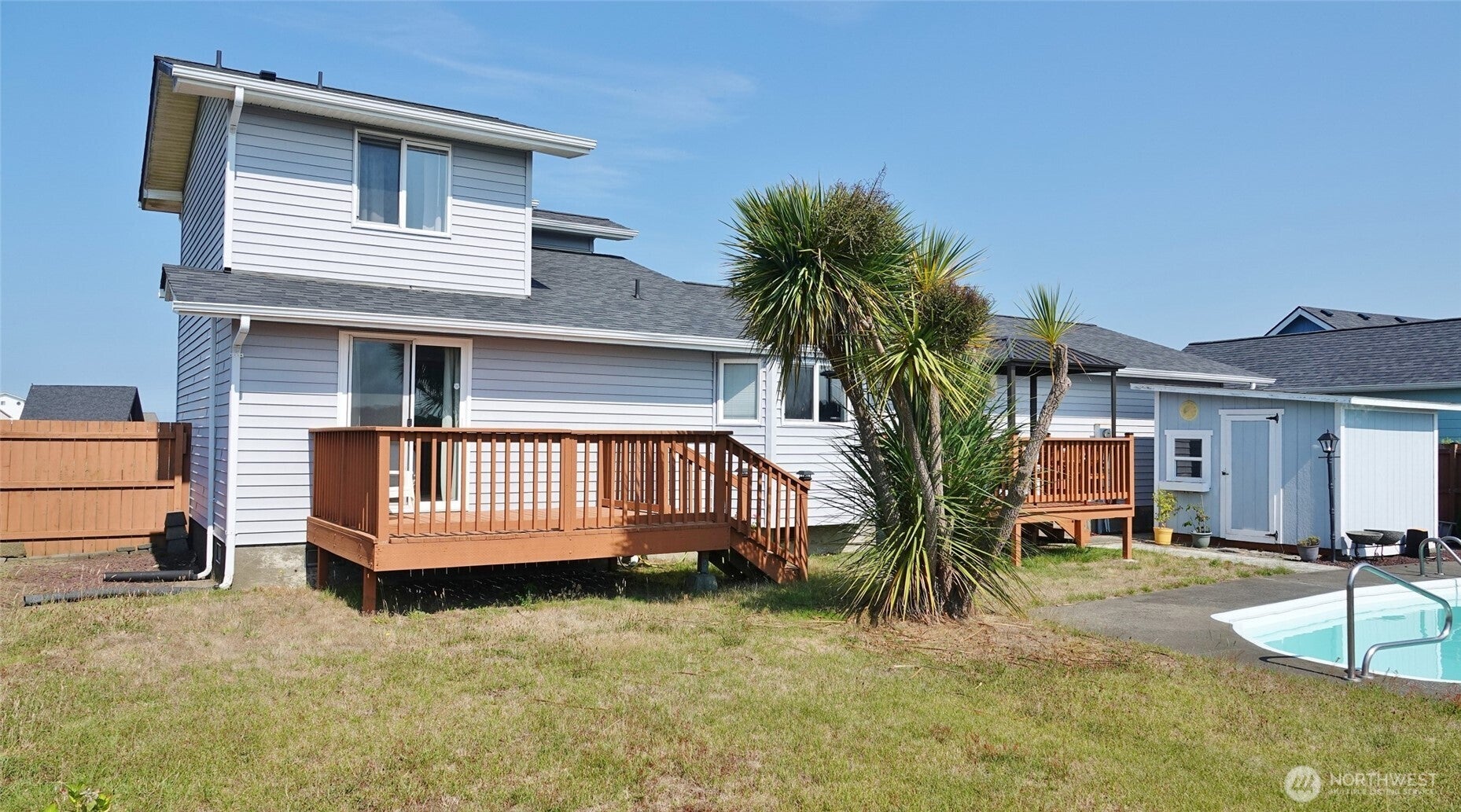 1102 Fairwood Drive SW