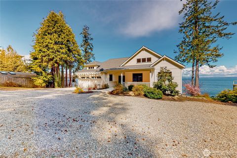 140 N Bay Way Port Ludlow WA 98365