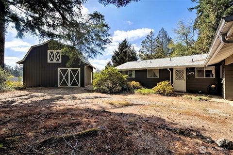 Photo of 2471 SE Binns Swiger Loop Road, Shelton, WA 98584 (MLS # 2585619)