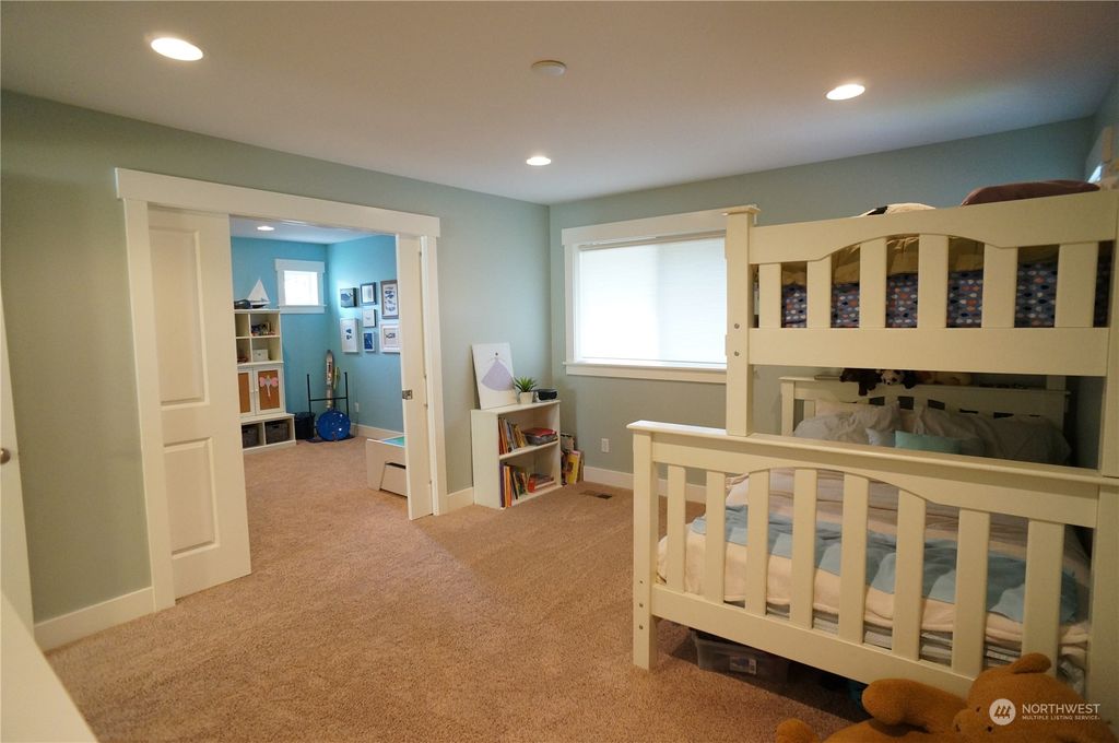 listing image 9368526940690941895
