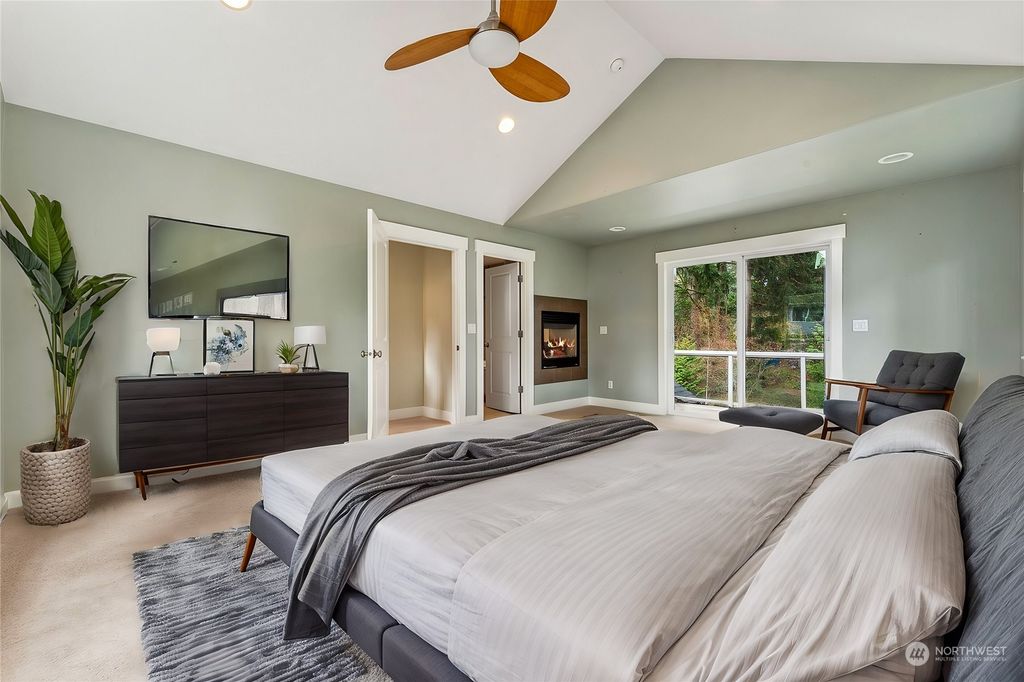 listing image 9360999630835625639