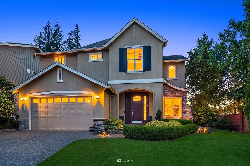 Photo of 17116 NE 115th Way, Redmond, WA 98052 (MLS # 1965690)