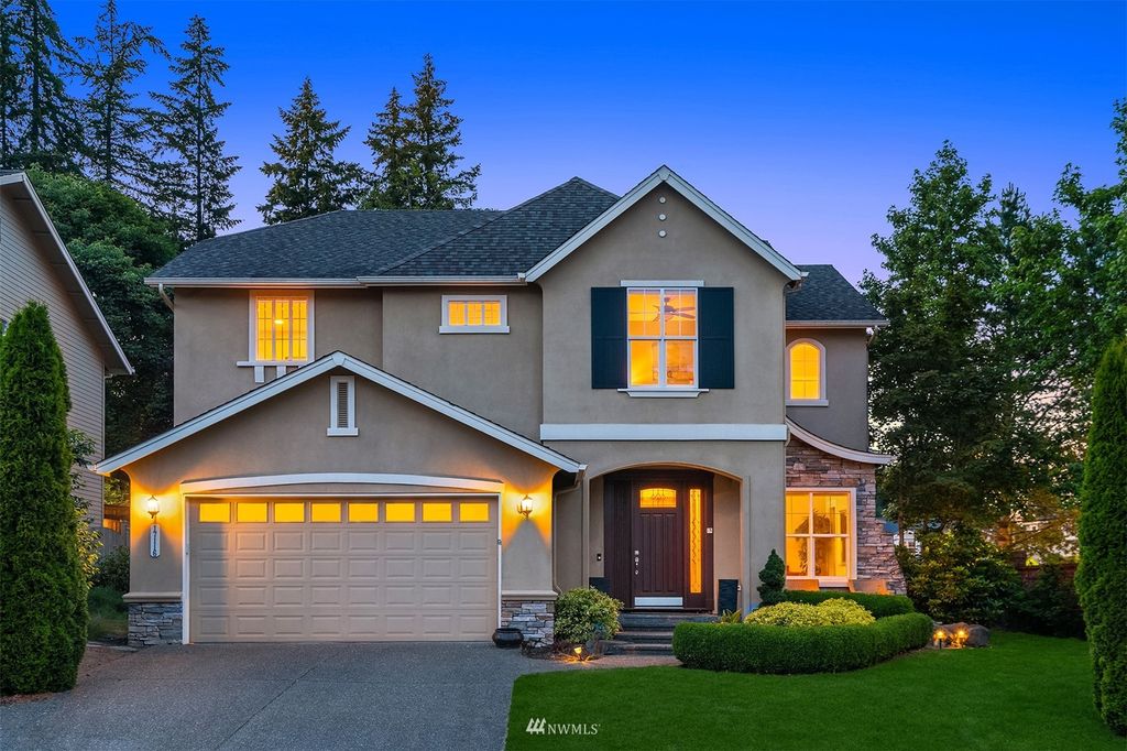 Photo of 17116 NE 115th Way, Redmond, WA 98052 (MLS # 1965690)