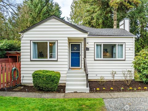 Photo of 13015 Des Moines Memorial Drive S, Burien, WA 98168 (MLS # 2485164)