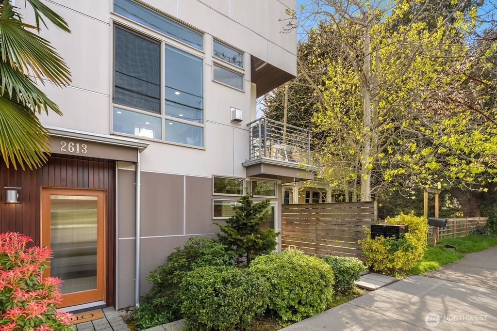 Photo of 2613 NW 65th Street, Seattle, WA 98117 (MLS # 2504966)