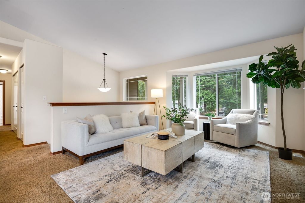 Photo of 13739 Stone Avenue N, Seattle, WA 98133 (MLS # 2502735)