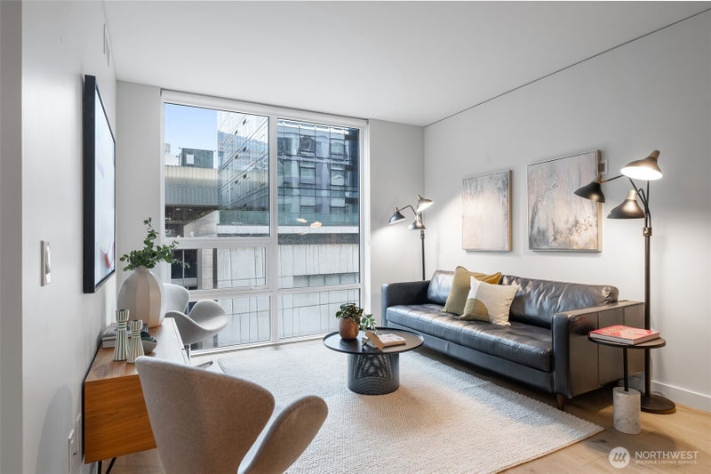 121 Stewart Street 503
