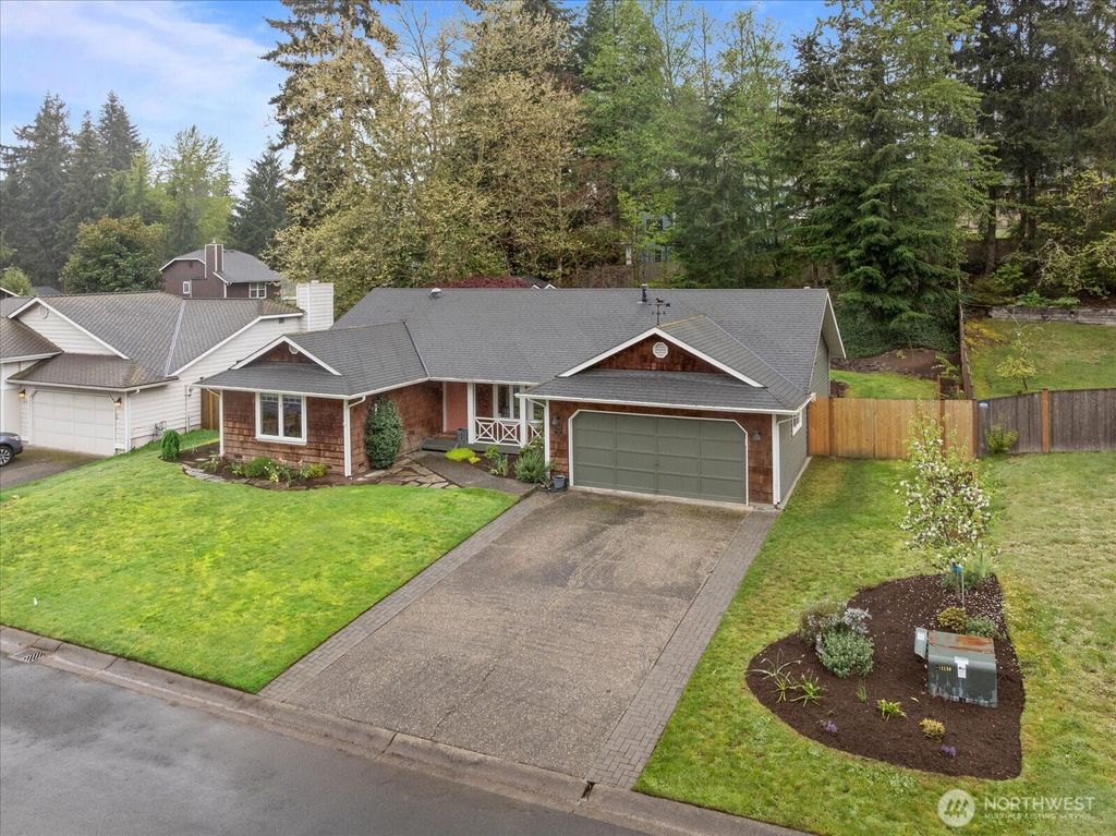 Photo of 13806 25th Avenue SE, Mill Creek, WA 98012 (MLS # 2514805)