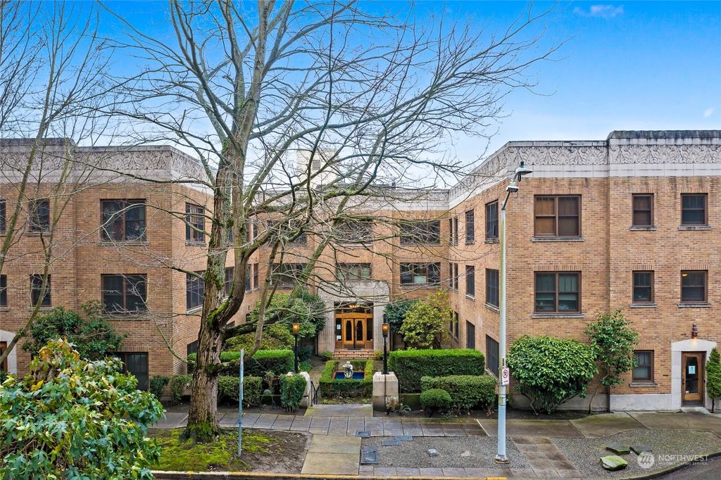 Photo of 519 W Roy Street #402, Seattle, WA 98119 (MLS # 2318003)