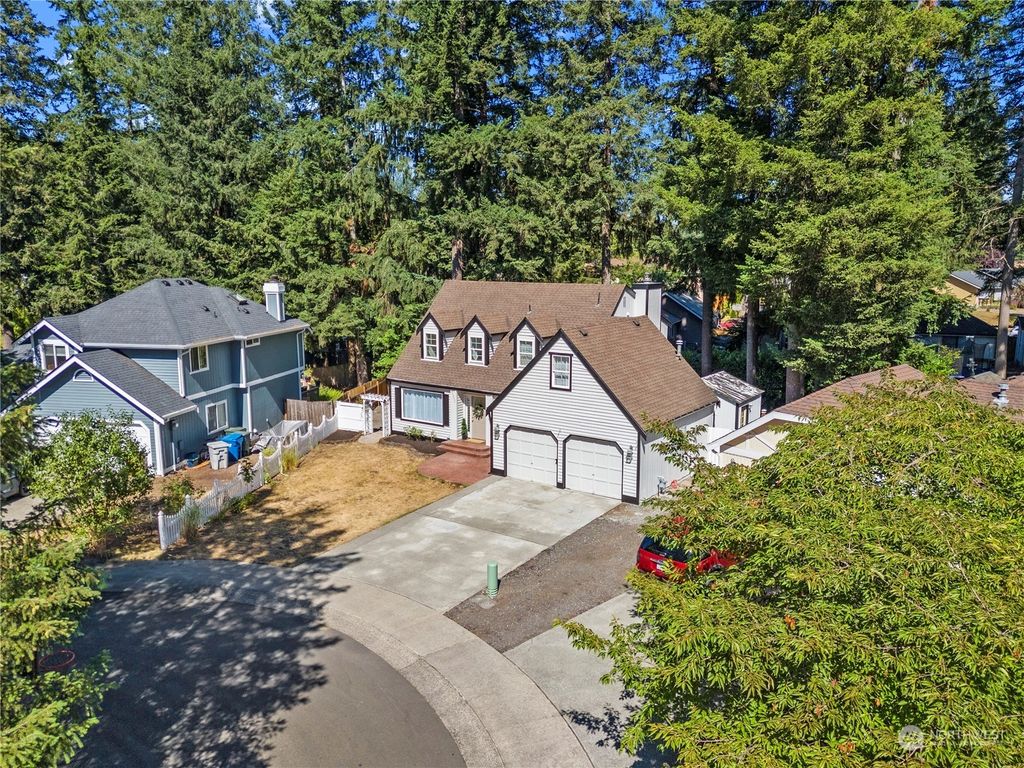 Photo of 26230 187th Place SE, Covington, WA 98042 (MLS # 2273176)