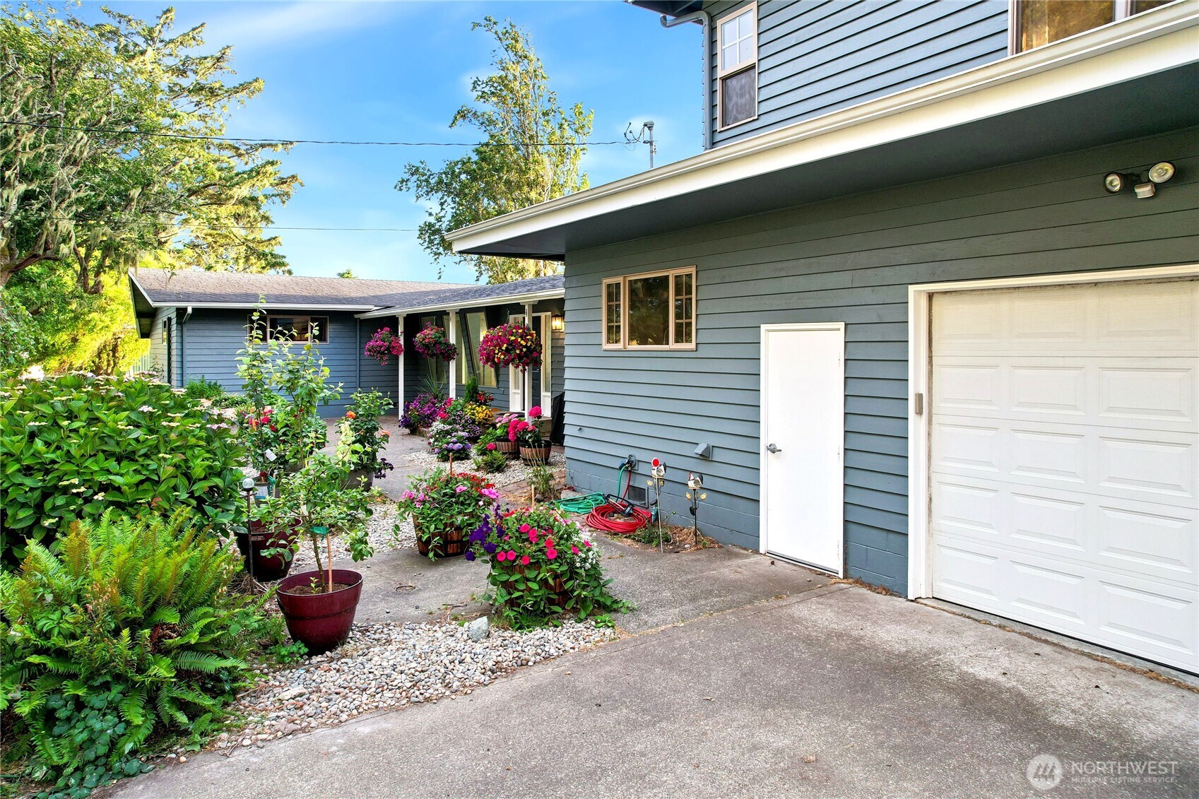 1970 State Route 105