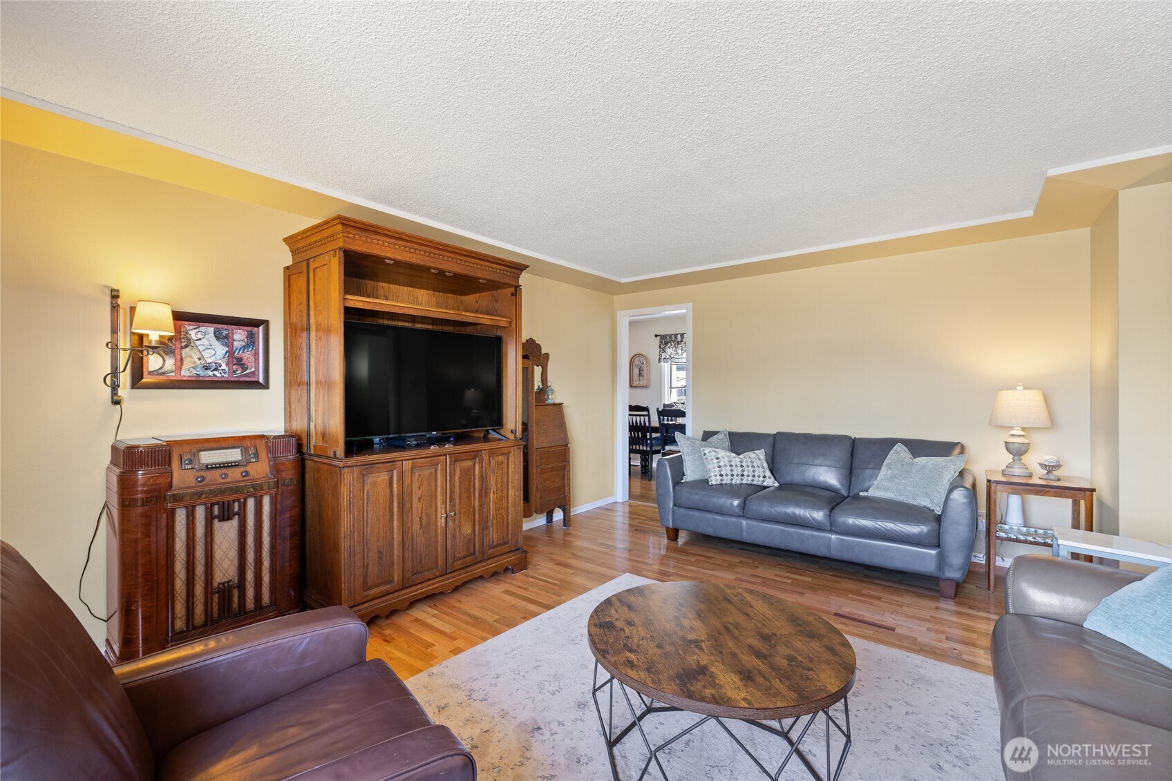 1014 E 54th Street