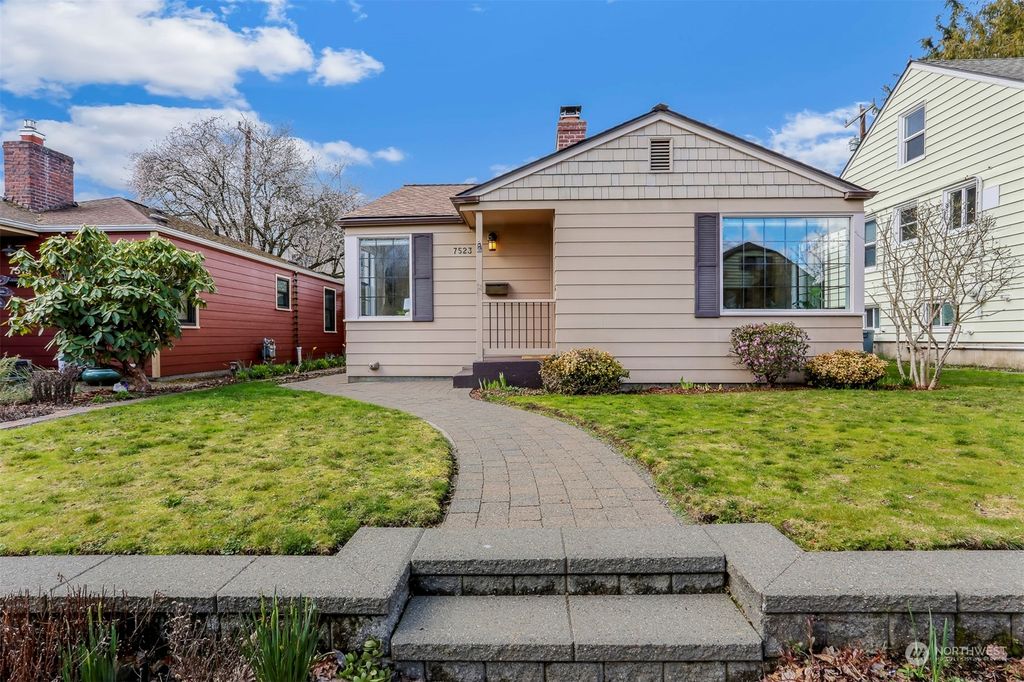 Photo of 7523 Jones Avenue NW, Seattle, WA 98117 (MLS # 2206964)