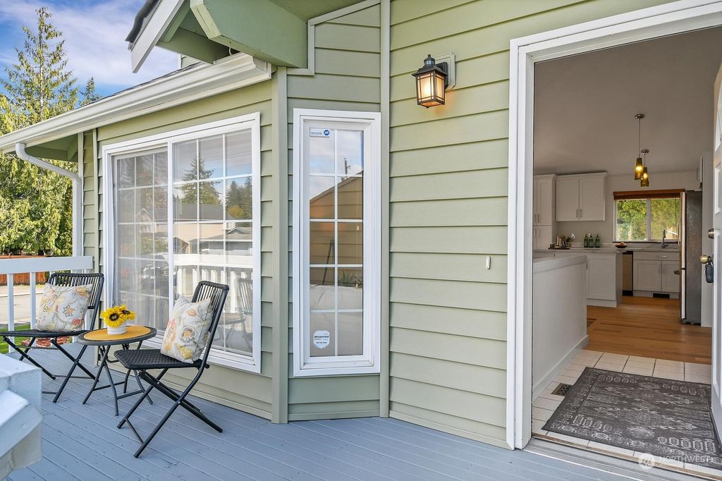 Photo of 23305 82nd Place W, Edmonds, WA 98026 (MLS # 2215887)