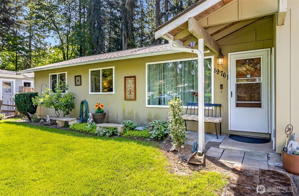 Photo of 19761 NE 156th PL, Woodinville, WA 98077 (MLS # 2523505)