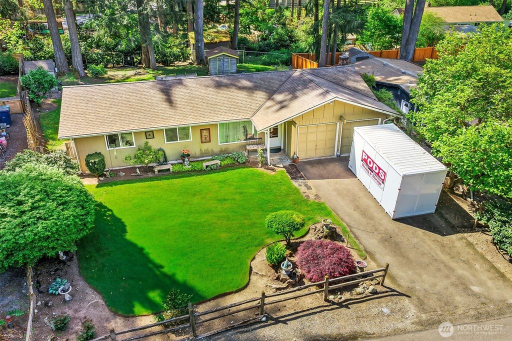 Photo of 19761 NE 156th PL, Woodinville, WA 98077 (MLS # 2523505)
