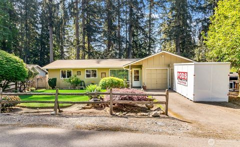 Photo of 19761 NE 156th PL, Woodinville, WA 98077 (MLS # 2523505)