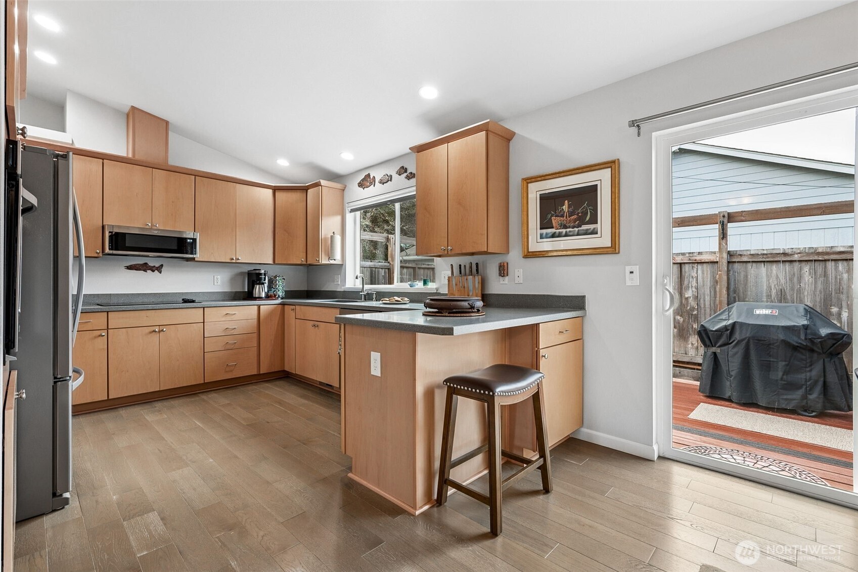 10149 Albany Park Lane SW