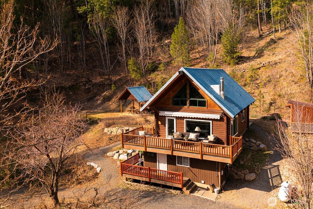 Photo of 10666 Chumstick Hwy Hwy, Leavenworth, WA 98826 (MLS # 2492075)