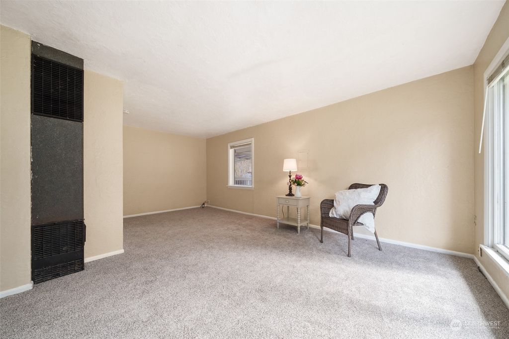 Photo of 30628 224th Avenue SE, Black Diamond, WA 98010 (MLS # 2050906)