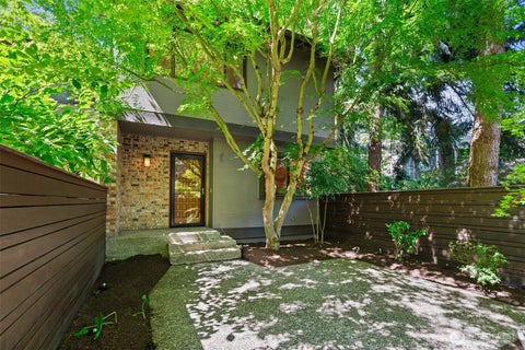 Photo of 6522 108th Avenue NE, Kirkland, WA 98033 (MLS # 2565077)