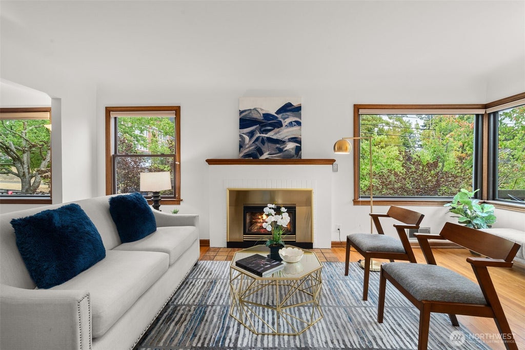 Photo of 731 19th Avenue, Seattle, WA 98122 (MLS # 2576723)