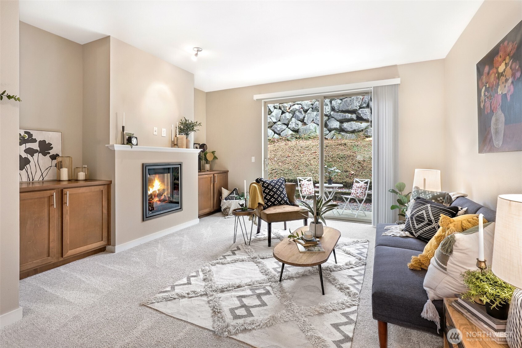 1900 Weaver Road E102