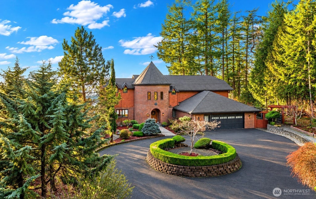 Photo of 12730 Marine Drive, Marysville, WA 98271 (MLS # 2581074)