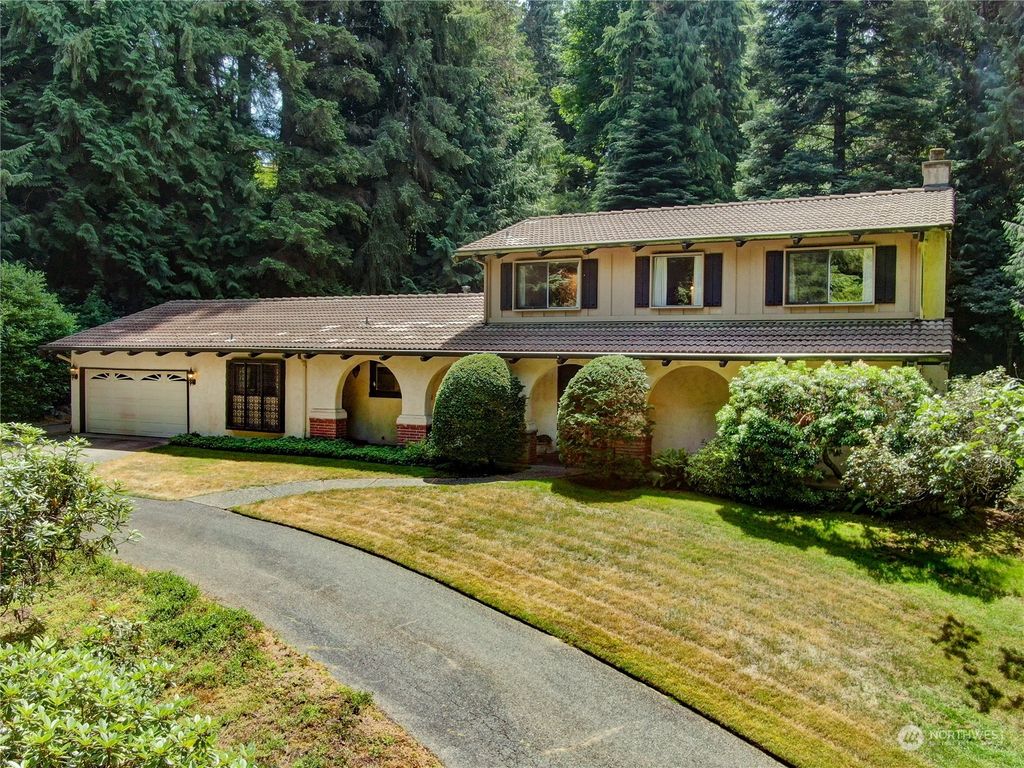 Photo of 10800 Wachusett Road, Woodway, WA 98020 (MLS # 2130550)