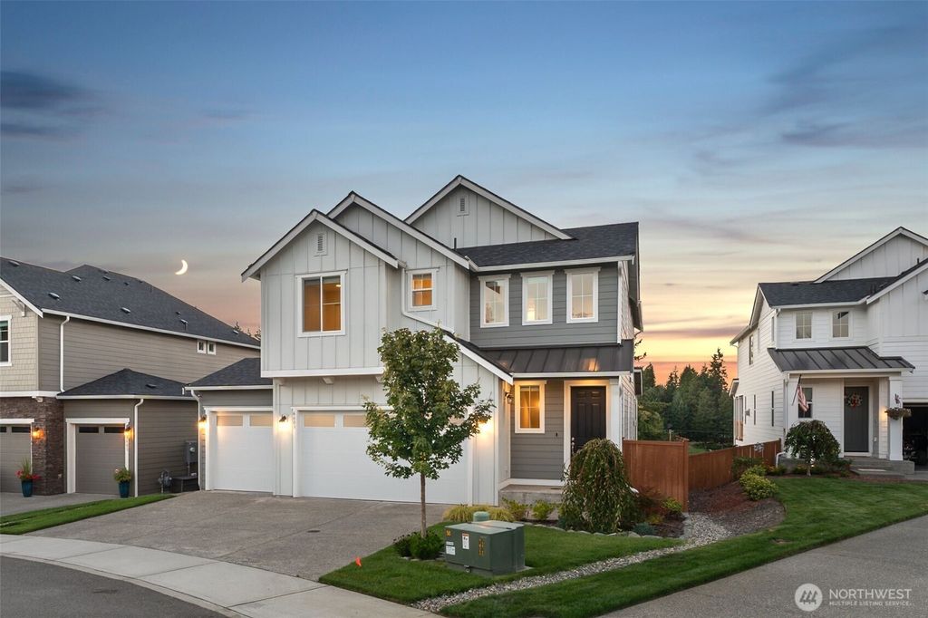 Photo of 6603 Skipper Lane SE, Port Orchard, WA 98367 (MLS # 2442215)
