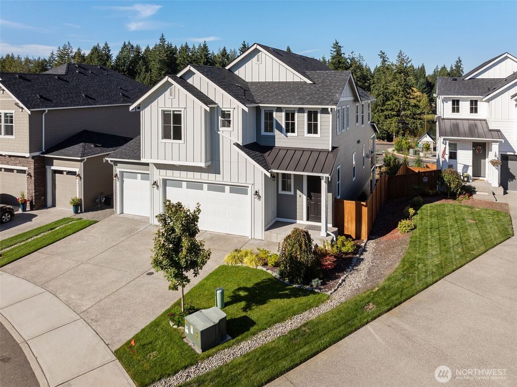 Photo of 6603 Skipper Lane SE, Port Orchard, WA 98367 (MLS # 2442215)