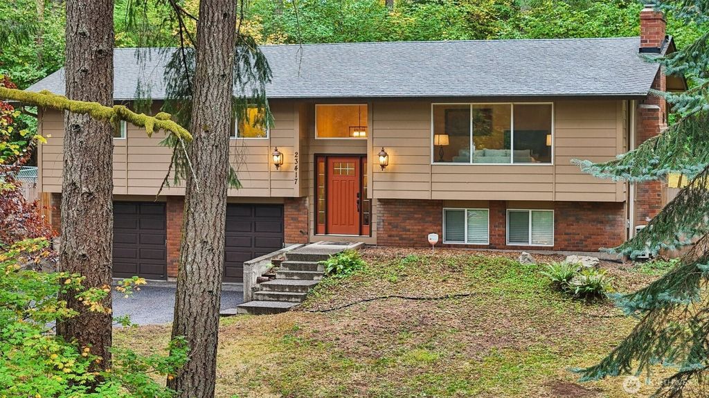 Photo of 23417 NE Canyon Road, Battle Ground, WA 98604 (MLS # 2460035)