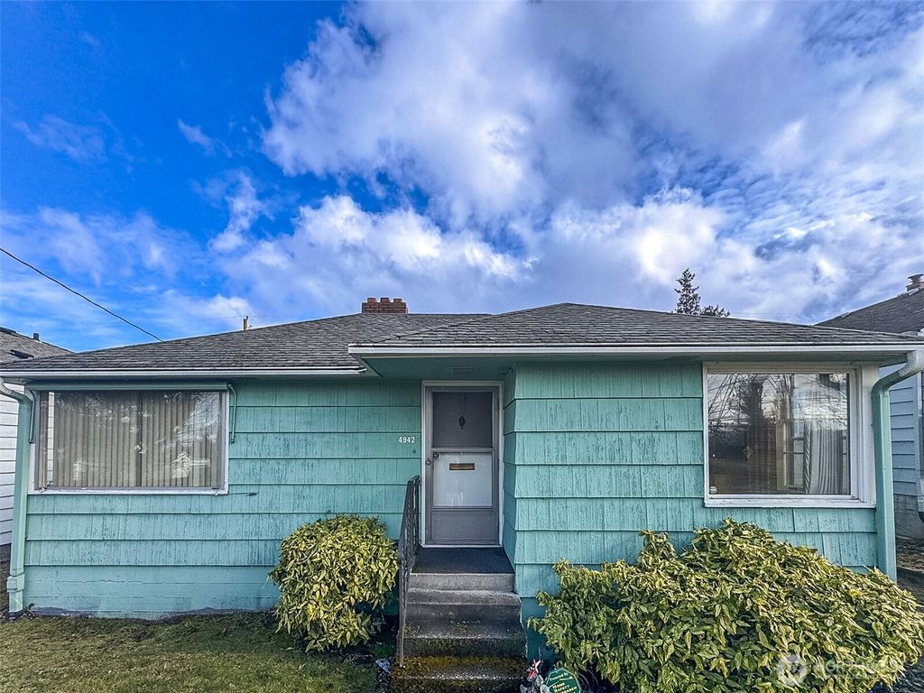 Photo of 4942 Becon Ave Ave, Seattle, WA 98108 (MLS # 2497597)