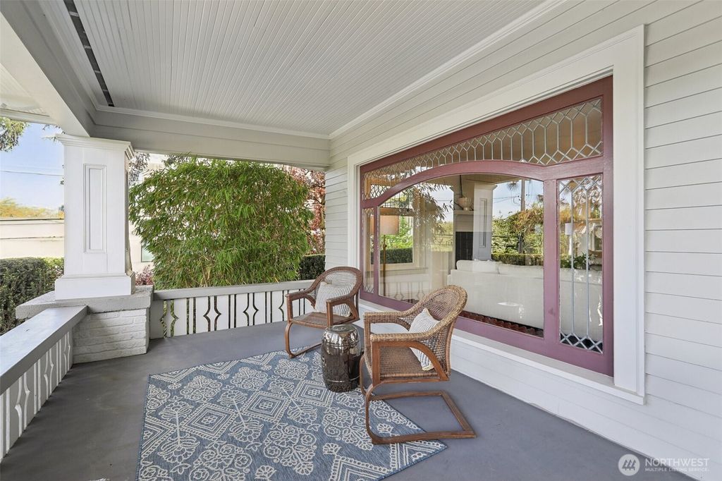 Photo of 6670 E Green Lake Way N, Seattle, WA 98103 (MLS # 2368468)