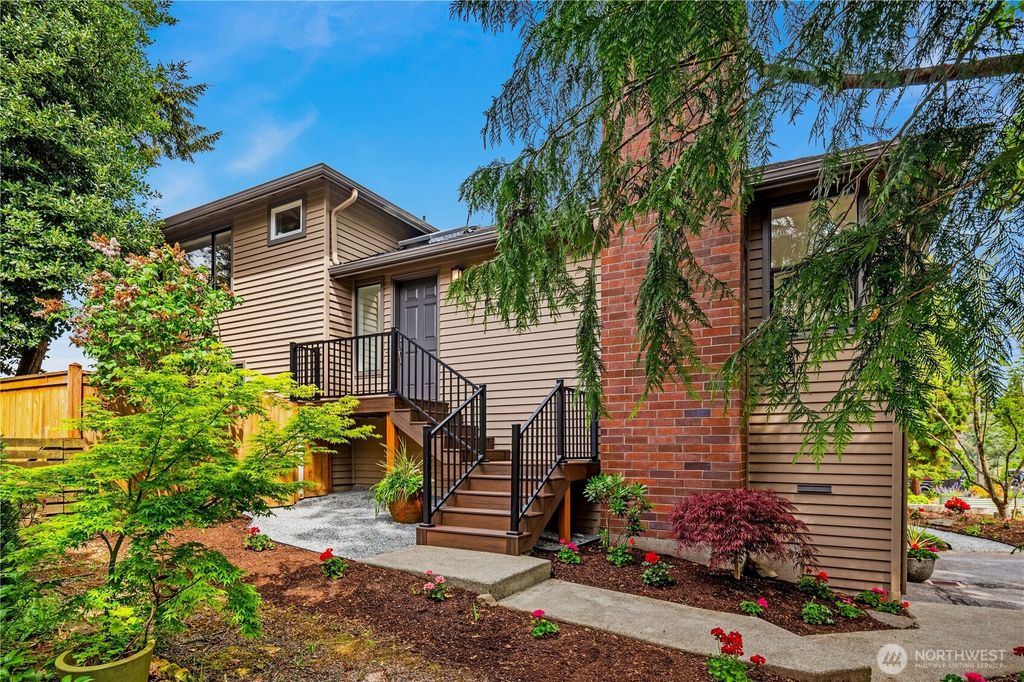 Photo of 3039 50th Avenue SW, Seattle, WA 98116 (MLS # 2522271)