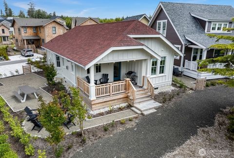 Photo of 40 Cedar Run Loop, Pacific Beach, WA 98571 (MLS # 2516633)