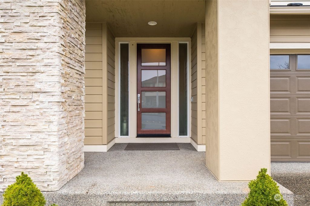 Photo of 8010 11th Place SE, Lake Stevens, WA 98258 (MLS # 2195923)