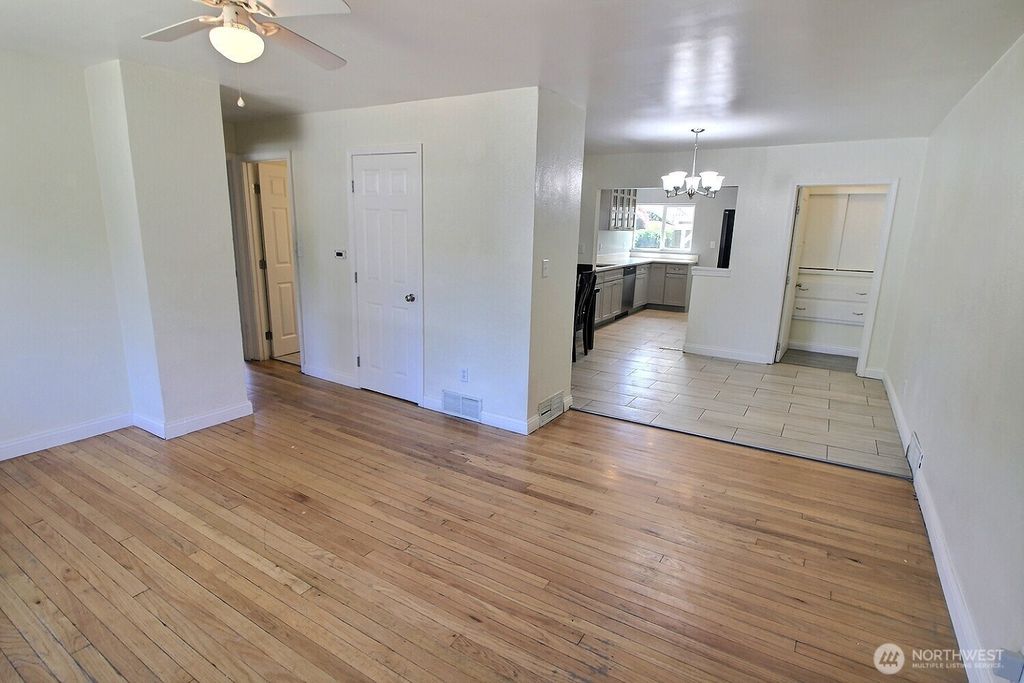 Photo of 2309 NE 9th Place, Renton, WA 98056 (MLS # 2390881)