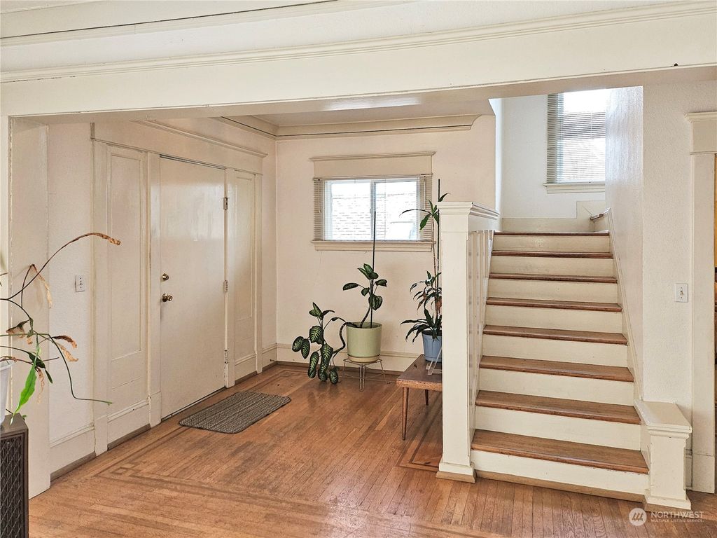 Photo of 2754 S Washington Street, Seattle, WA 98144 (MLS # 2185963)