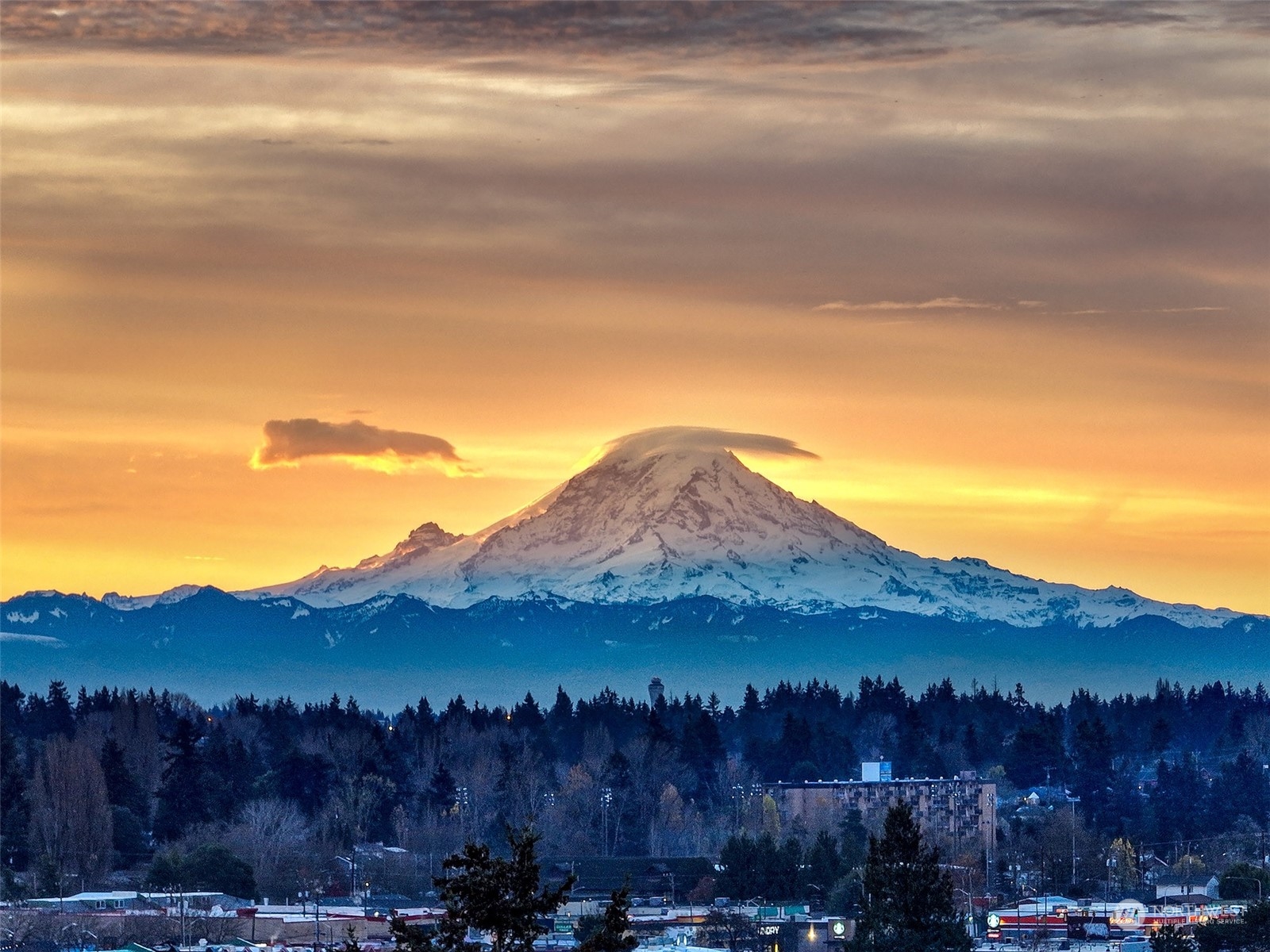 Seattle, Washington 98106, United States, 4 Bedrooms Bedrooms, ,3 BathroomsBathrooms,Residential,Pending,21779