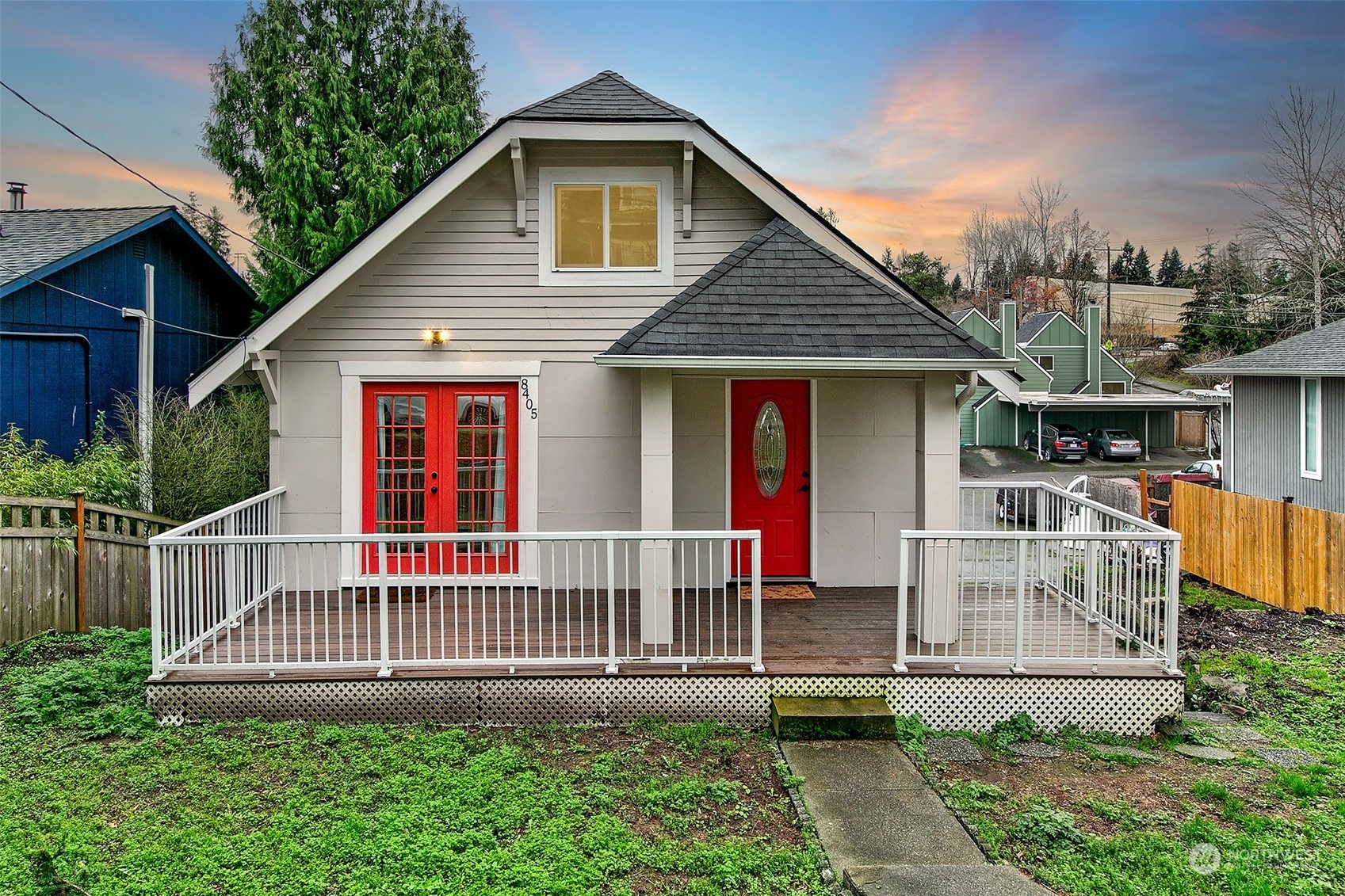 Seattle, Washington 98106, United States, 4 Bedrooms Bedrooms, ,3 BathroomsBathrooms,Residential,Pending,21779