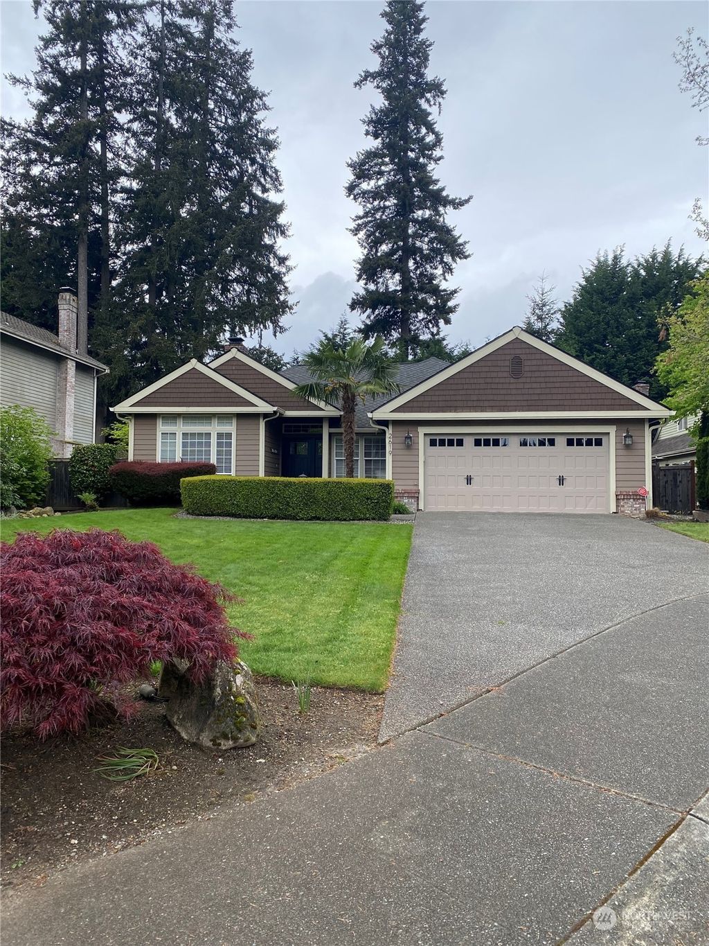Photo of 2619 233rd Avenue SE, Sammamish, WA 98075 (MLS # 2231255)