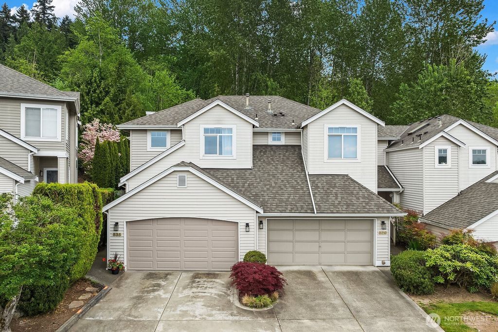 Photo of 535 S 51st Court, Renton, WA 98055 (MLS # 2514090)